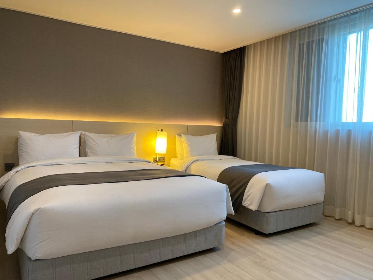 New Donghae Tourist Hotel Rom bilde